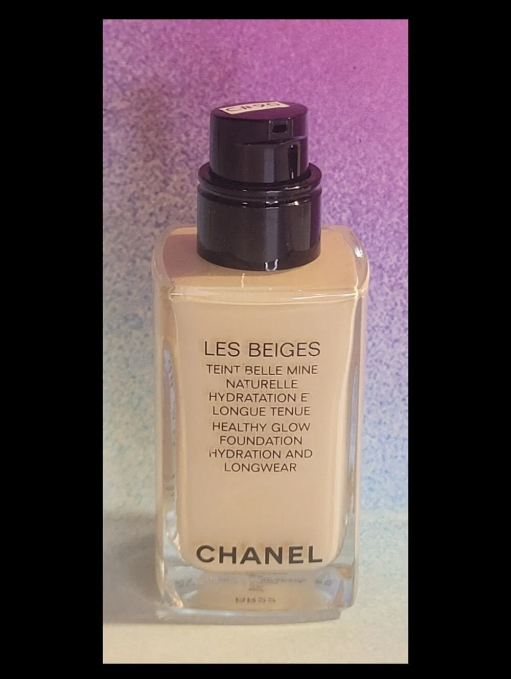 Chanel Les Beiges Healthy Glow Longwear Foundation BR22